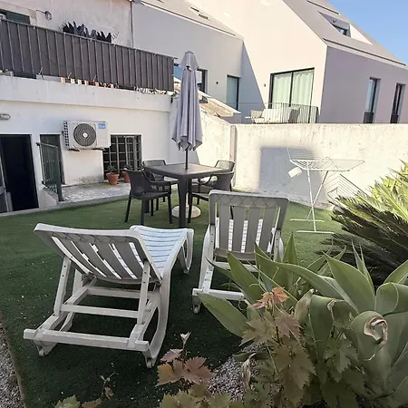 Apartment Lisboa, Lisbon, Charming Patio House, , Wifi, Air Conditioning, Near Metro, By Ig Lisbon
